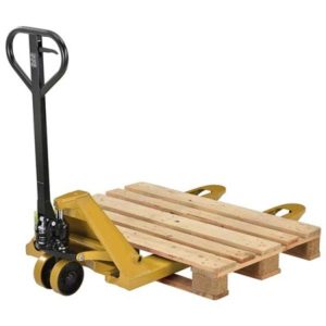 cach-dong-pallet-go-dung-cho-xe-nang-tay