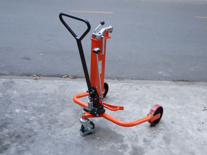 xe-nang-phuy-bang-tay-250kg (3)