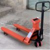 Xe nâng tay có gắn cân điện tử