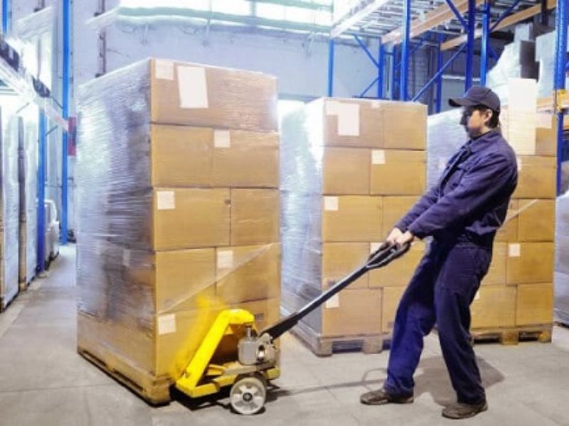 Cách vận hành xe nâng tay thấp