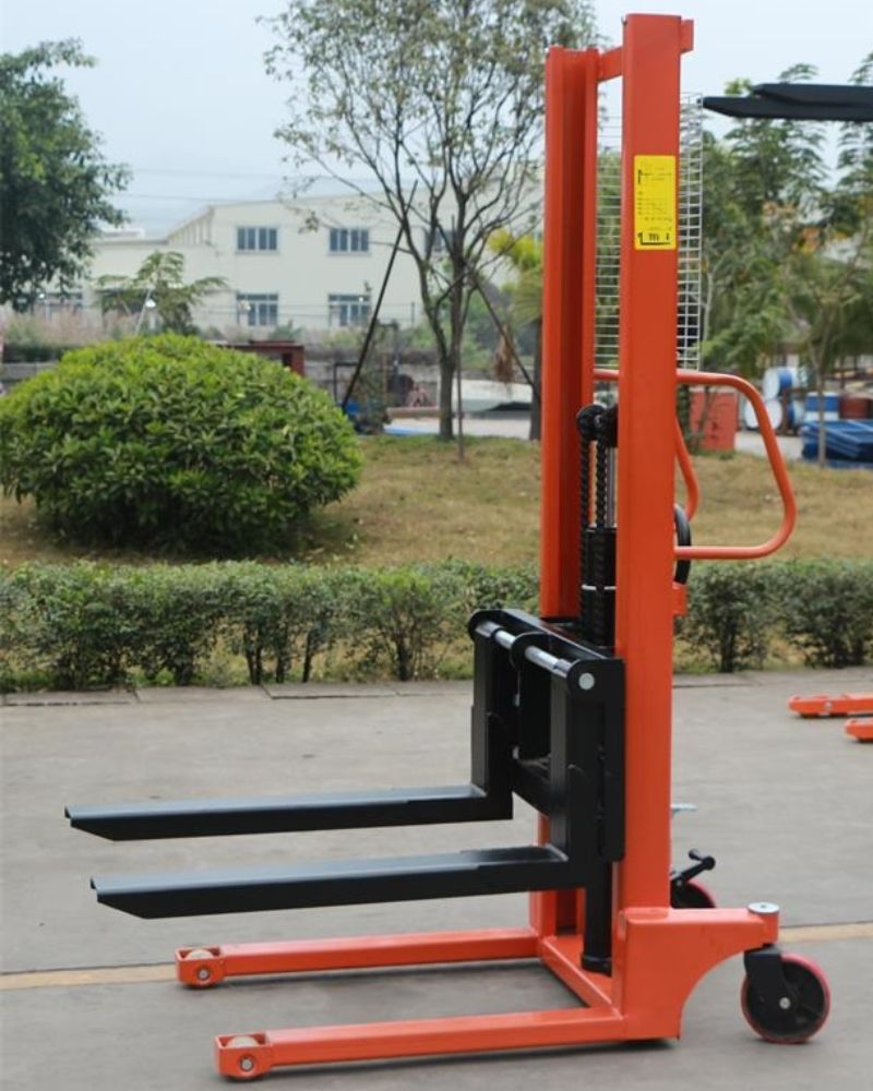Xe nâng bằng tay ở Hải Phòng